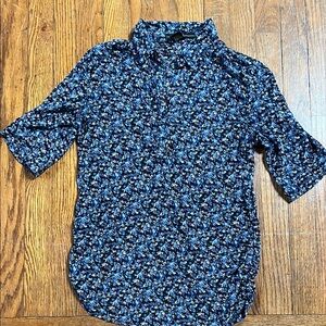 Womens short sleeve floral blouse - super soft size S